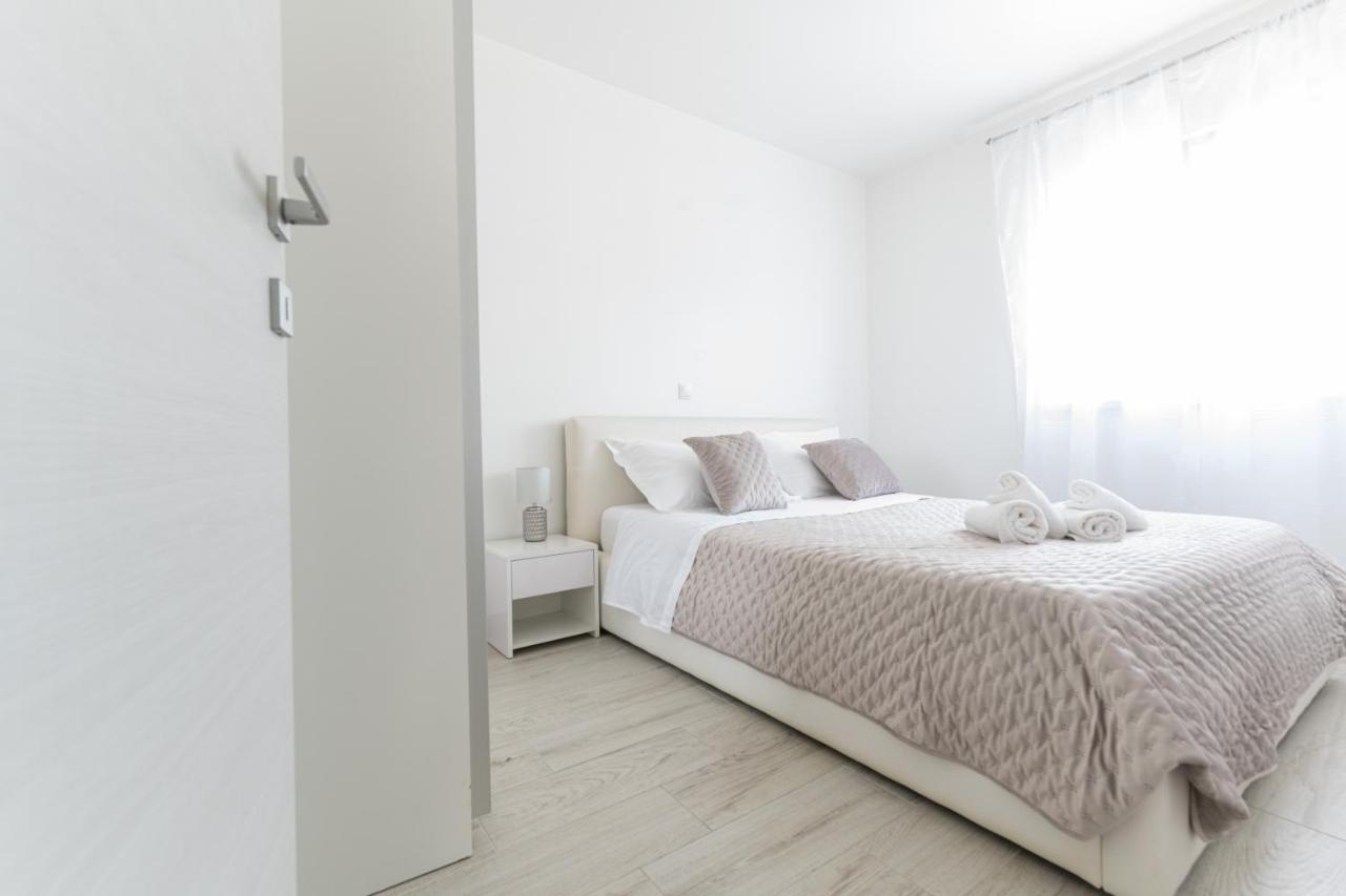 Silver Luxury Apartment Τρογκίρ Εξωτερικό φωτογραφία